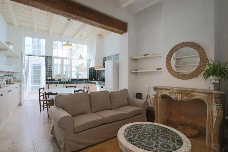 Apartamentos Castillo Quince การ์ตายา ภายนอก รูปภาพ